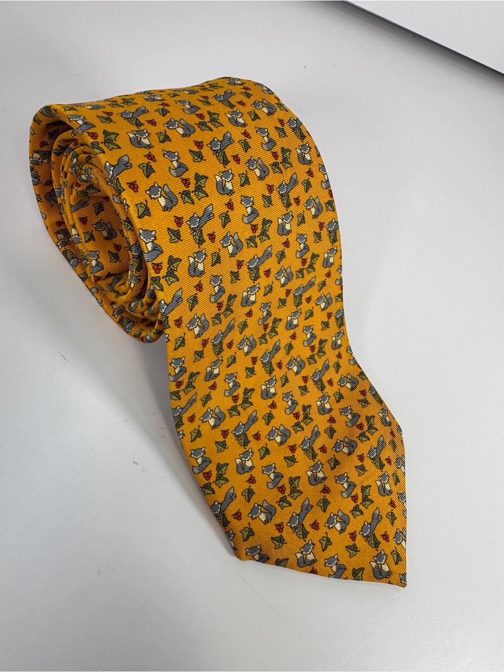 Holiday Fox Holly Brooks Brothers Christmas Mens Tie Necktie 100% silk